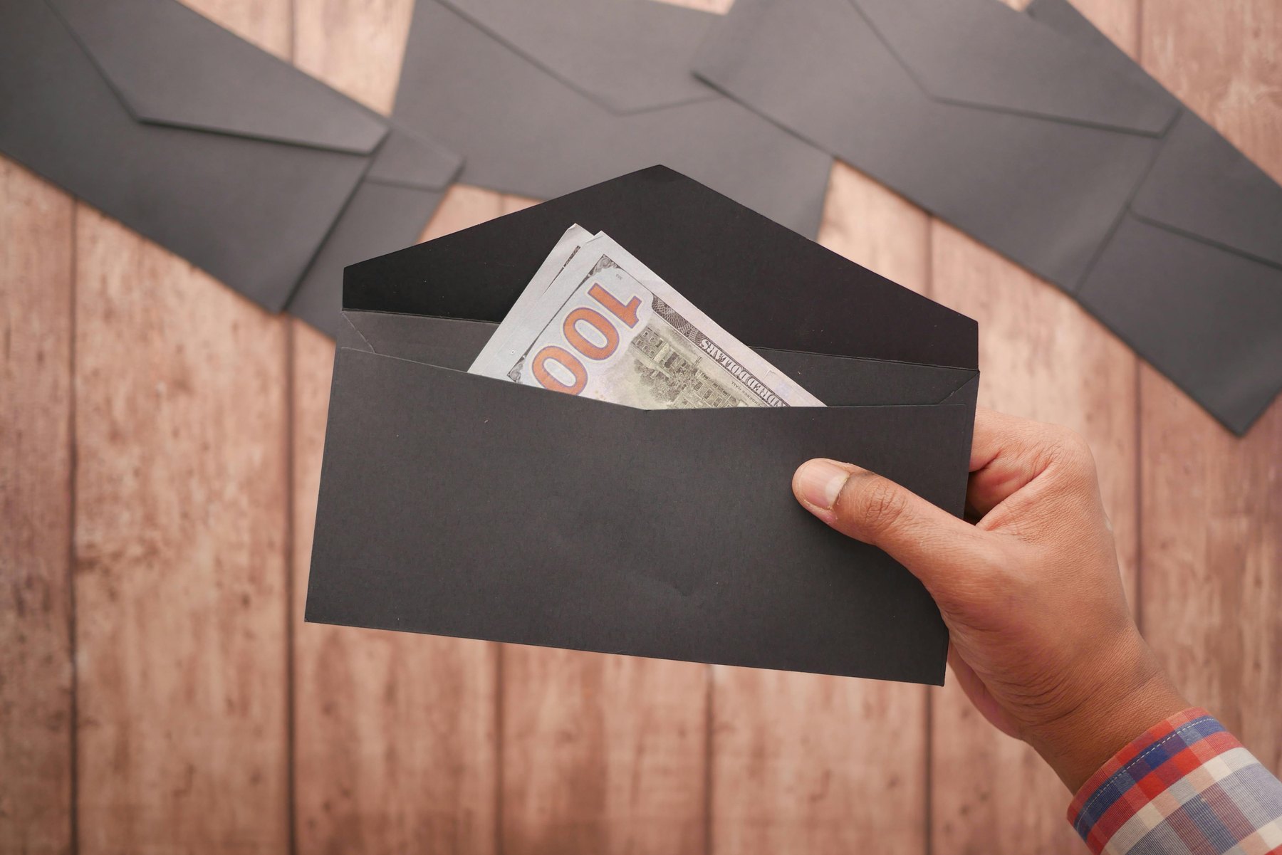 Best no annual fee credit cards visual guide Best no annual fee credit cards article image about credit card APR, rewards, and fees