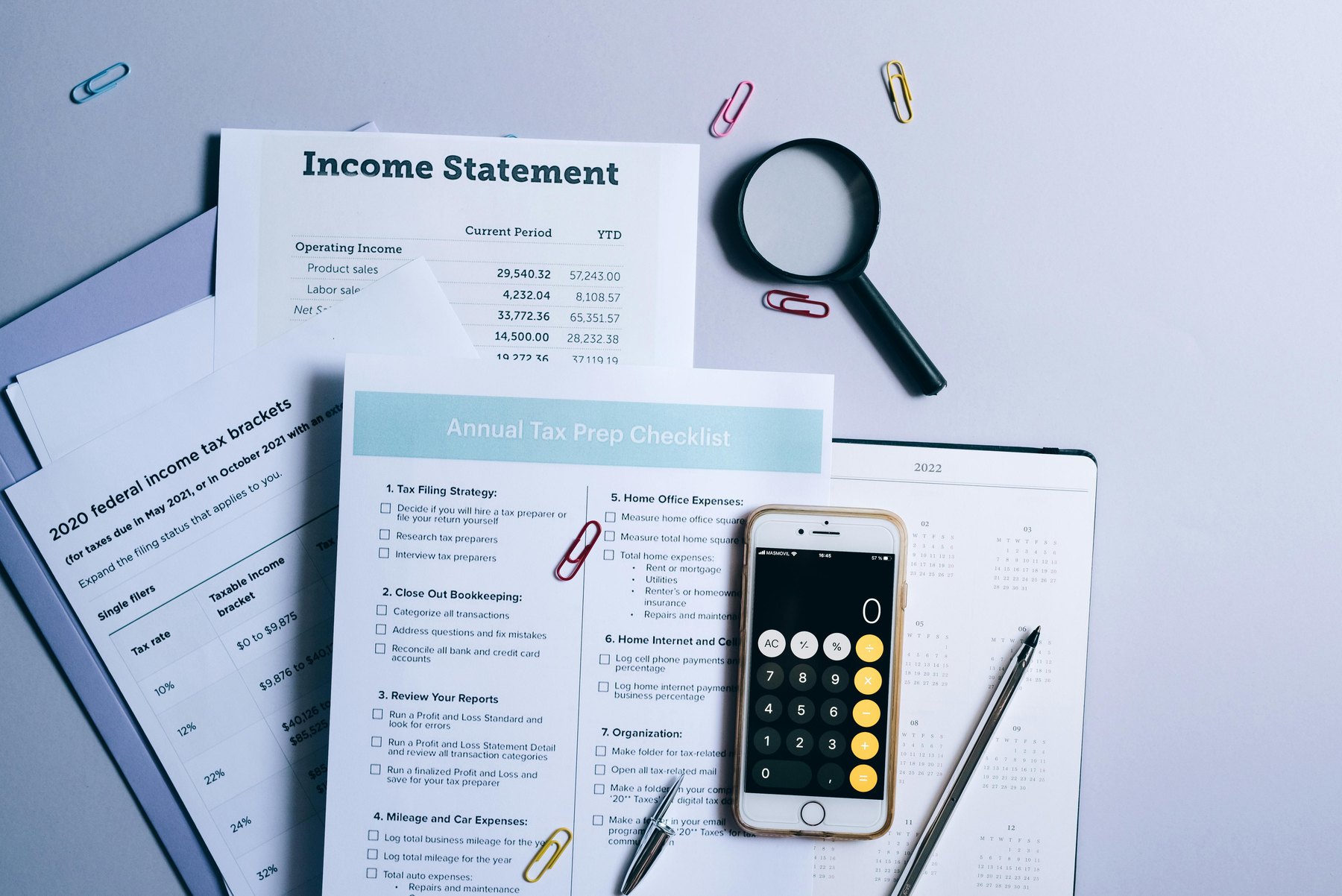 Fund first ounce of gold visual guide Fund first ounce of gold article image about retirement planning risks