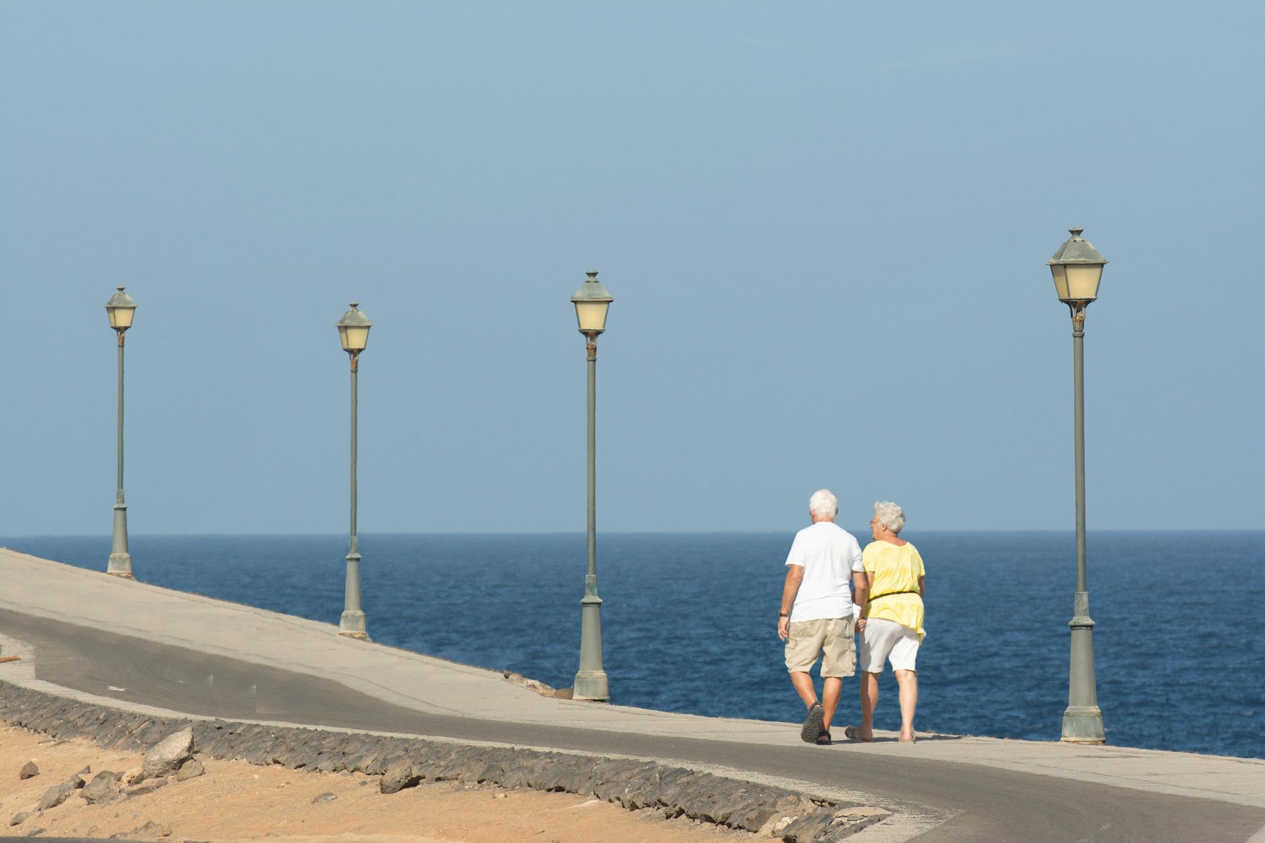 Healthy and wealthy in retirement visual guide Healthy and wealthy in retirement article image about retirement planning risks