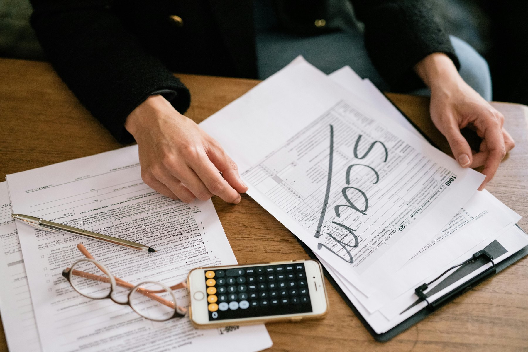 IRS payment options visual guide IRS payment options article image about debt consolidation and repayment planning