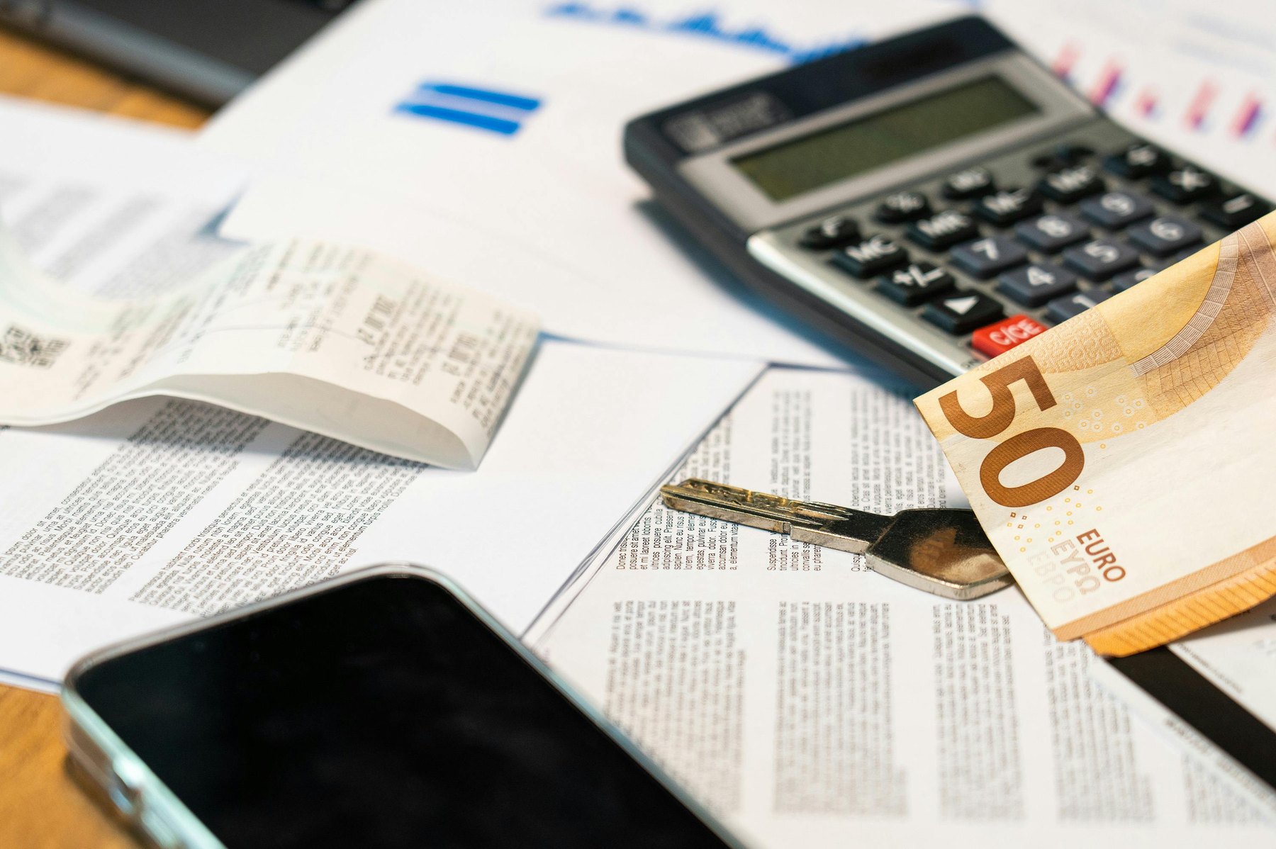 Paused retirement contributions visual guide Paused retirement contributions article image about retirement planning risks