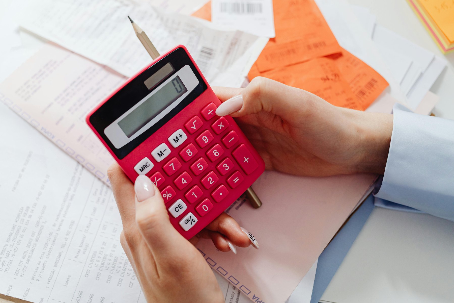 Who doesn't have to file taxes visual guide Who doesn't have to file taxes article image about tax deductions, credits, and filing strategies