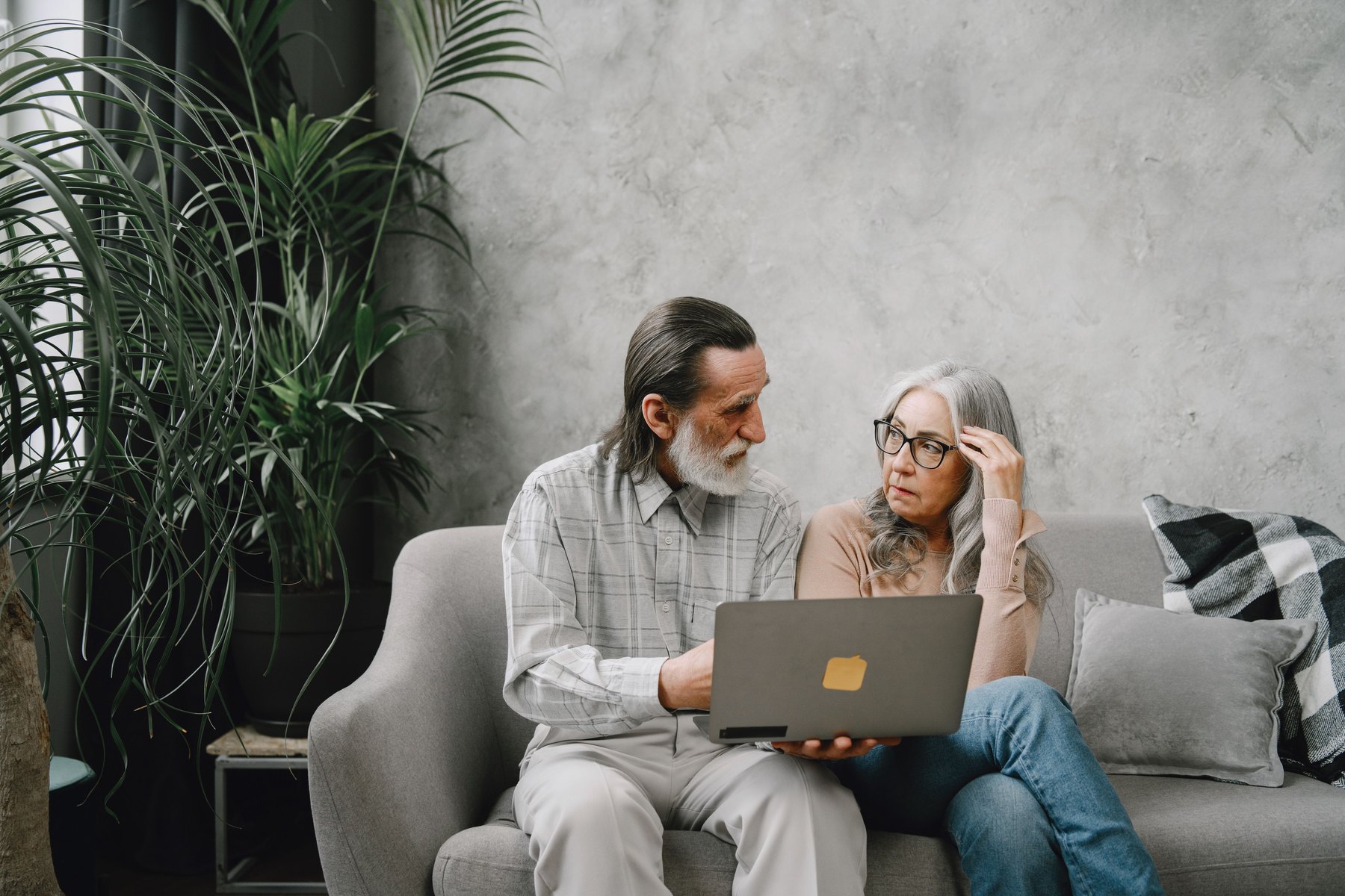 Increase a 401(k) balance visual guide Increase a 401(k) balance article image about retirement planning risks