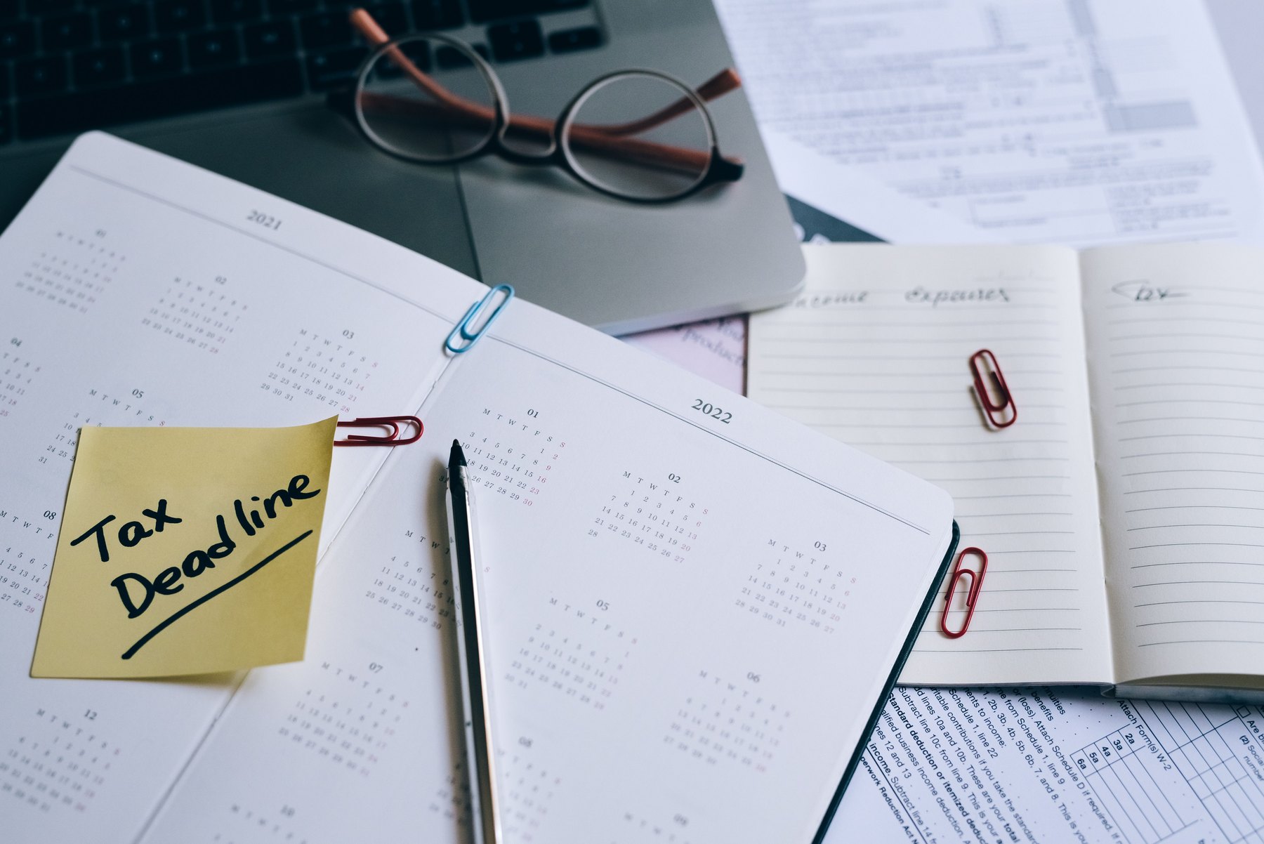 Social Security SSI payments October visual guide Social Security SSI payments October article image about retirement planning risks