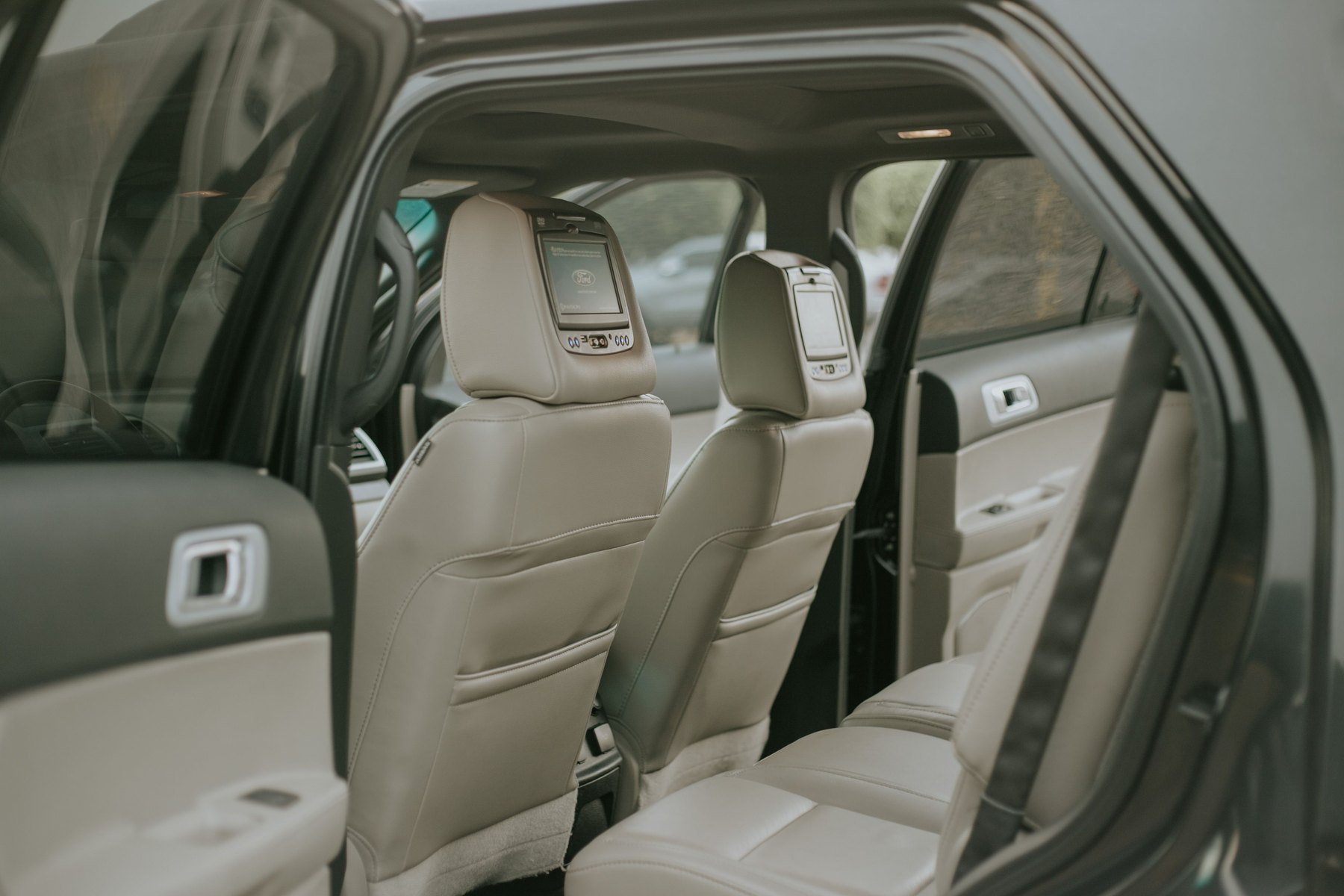 Best midsize SUVs visual guide Best midsize SUVs article image about everyday money decisions