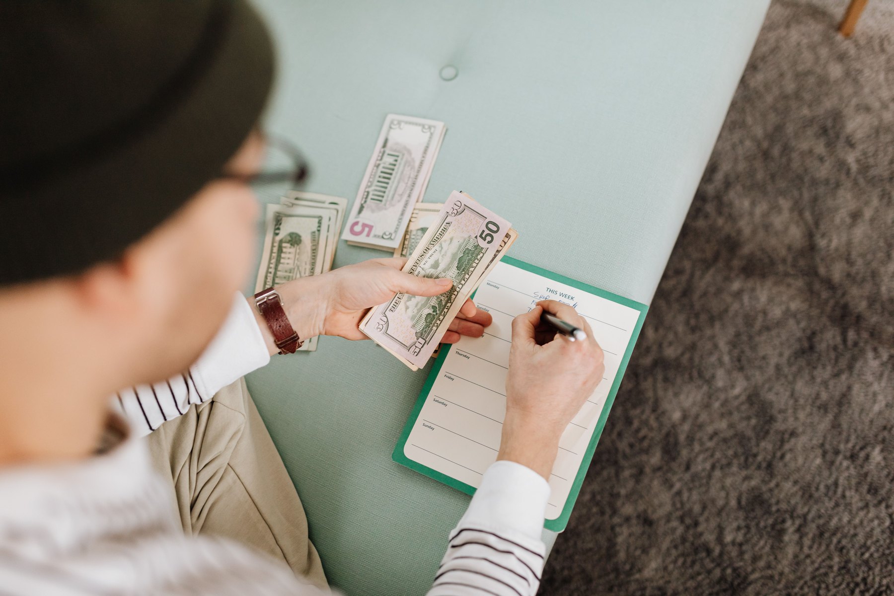 Cities where renters pay under visual guide Cities where renters pay under article image about everyday money decisions