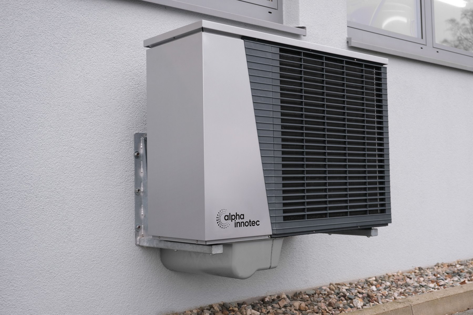 Gas vs. electric heat cost visual guide Gas vs. electric heat cost article image about everyday money decisions