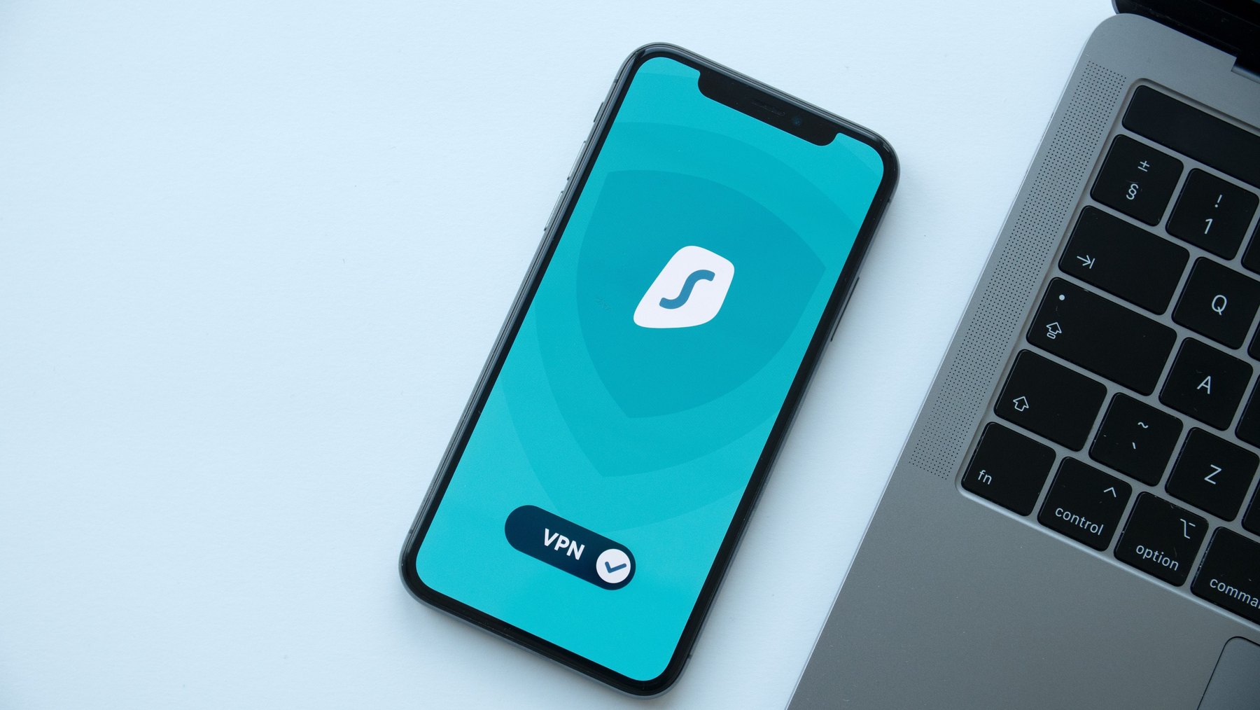 How does a VPN work visual guide How does a VPN work article image about everyday money decisions