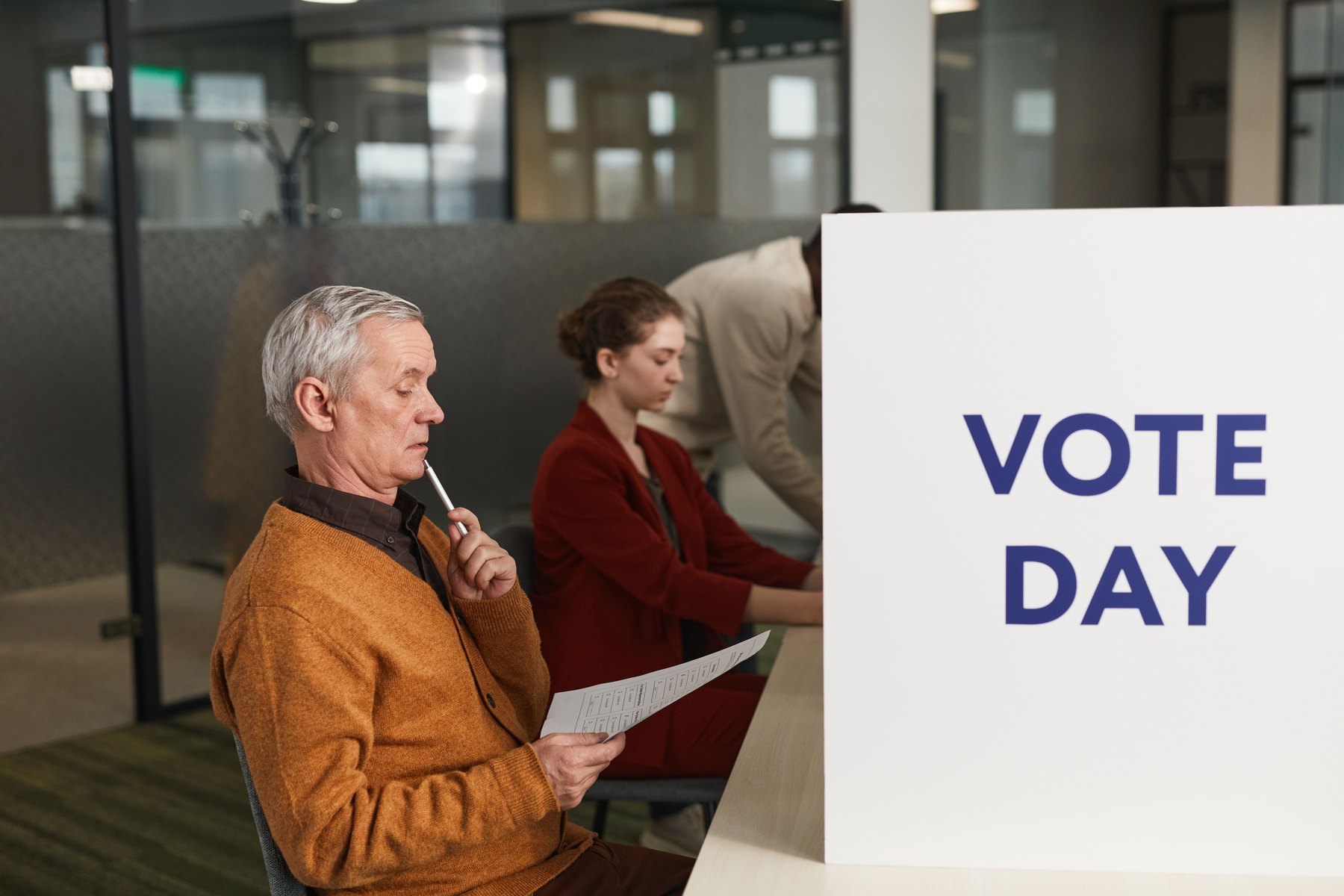 Stock market predicts presidential elections visual guide Stock market predicts presidential elections article image about retirement planning risks