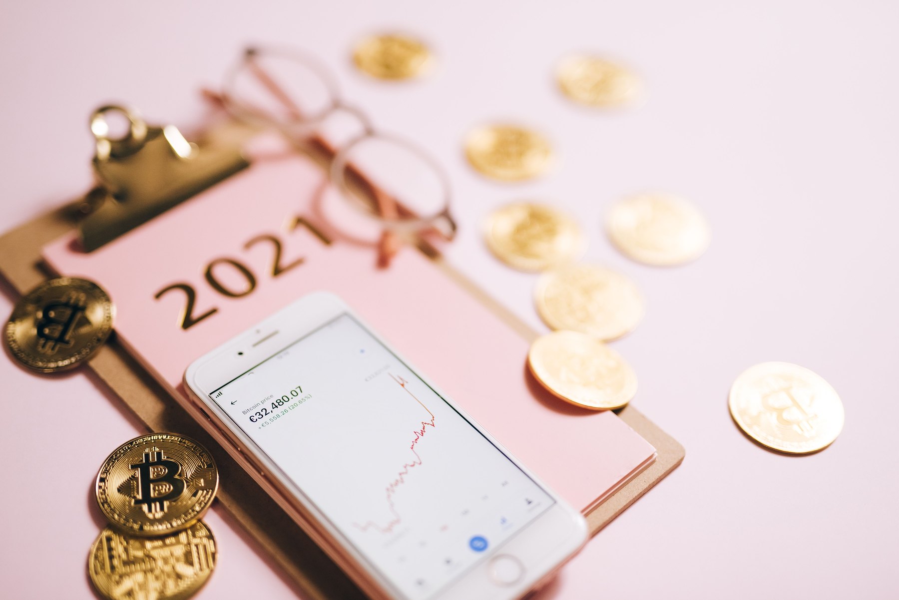 When will Bitcoin price hit $100K visual guide When will Bitcoin price hit $100K article image about everyday money decisions