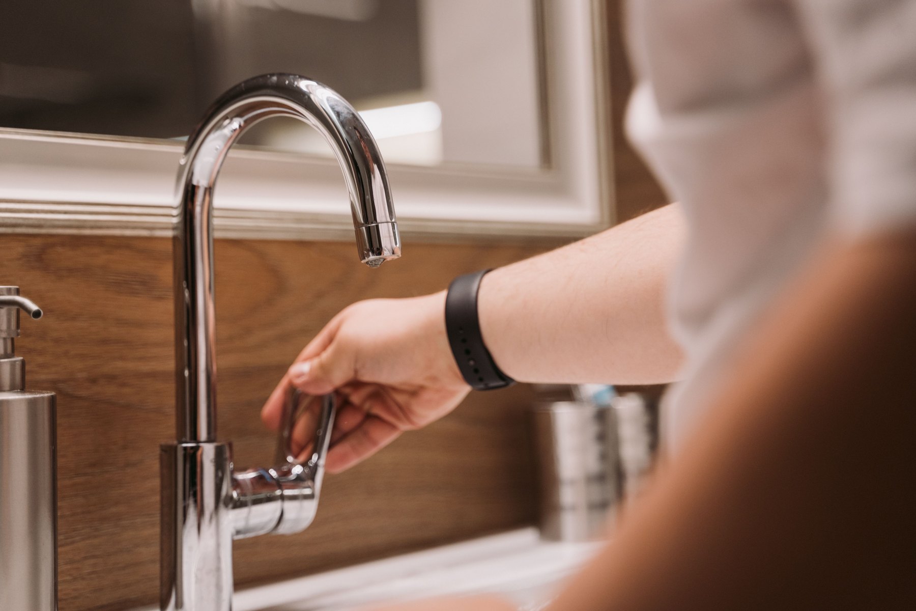Best water leak detectors visual guide Best water leak detectors article image about everyday money decisions