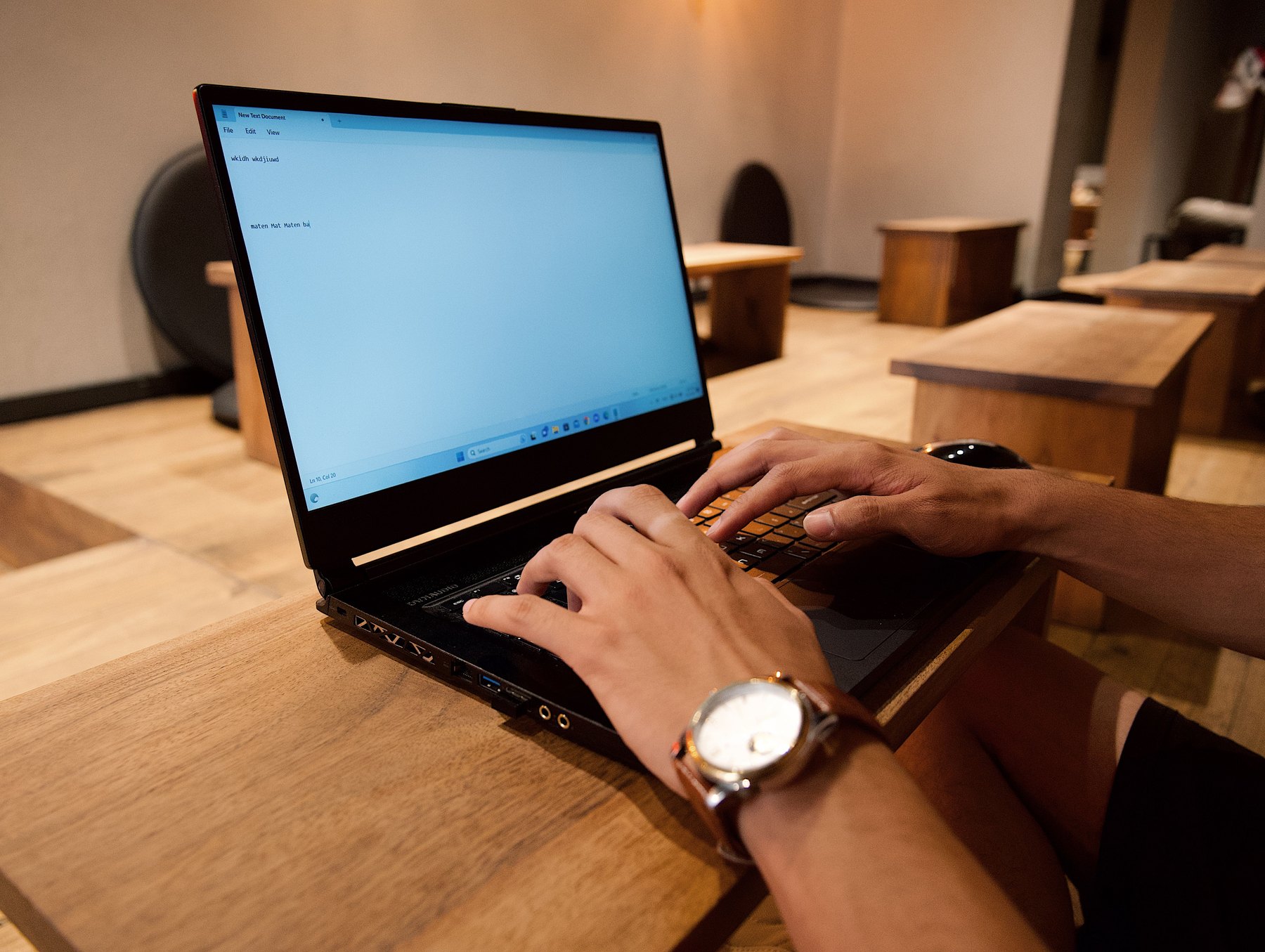 Do I need a VPN visual guide Do I need a VPN article image about everyday money decisions