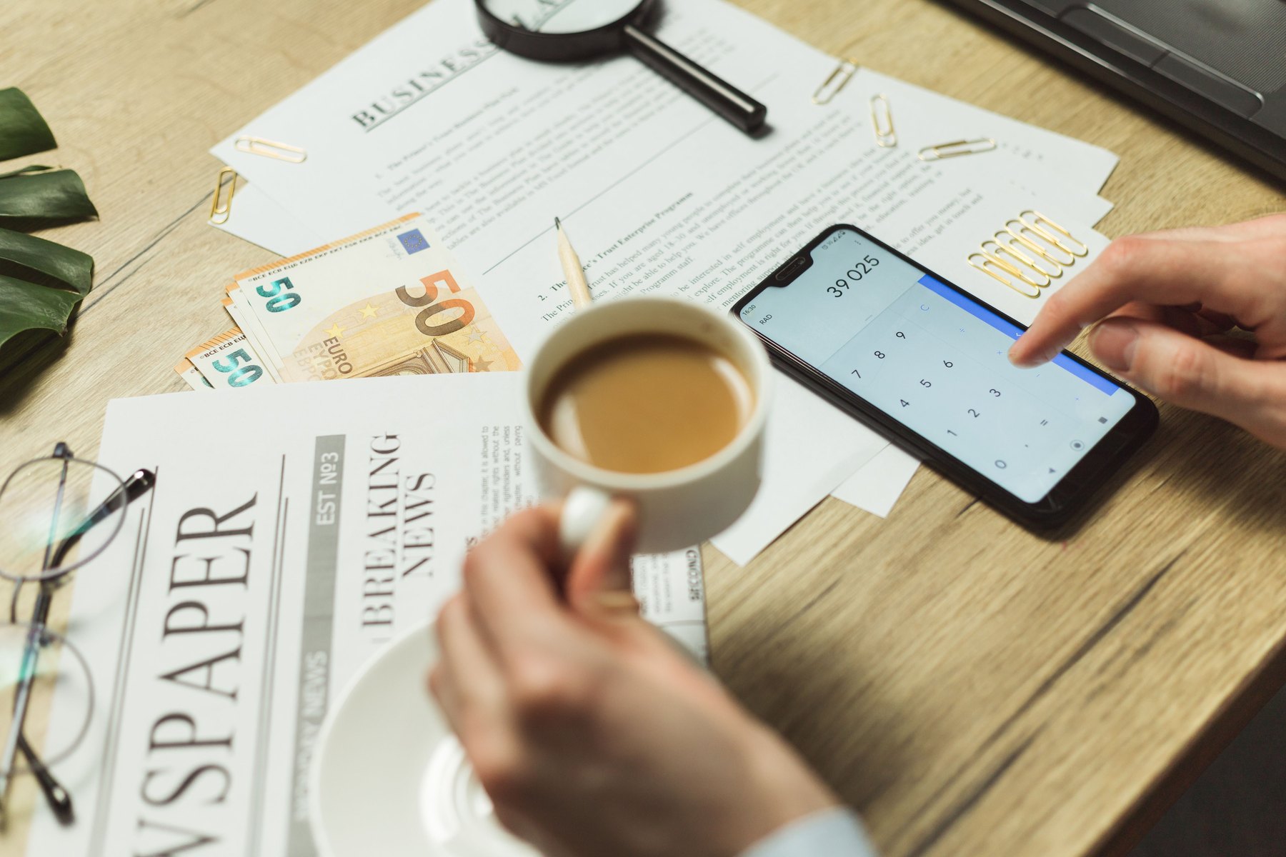 Negotiate with debt collectors visual guide Negotiate with debt collectors article image about debt consolidation and repayment planning