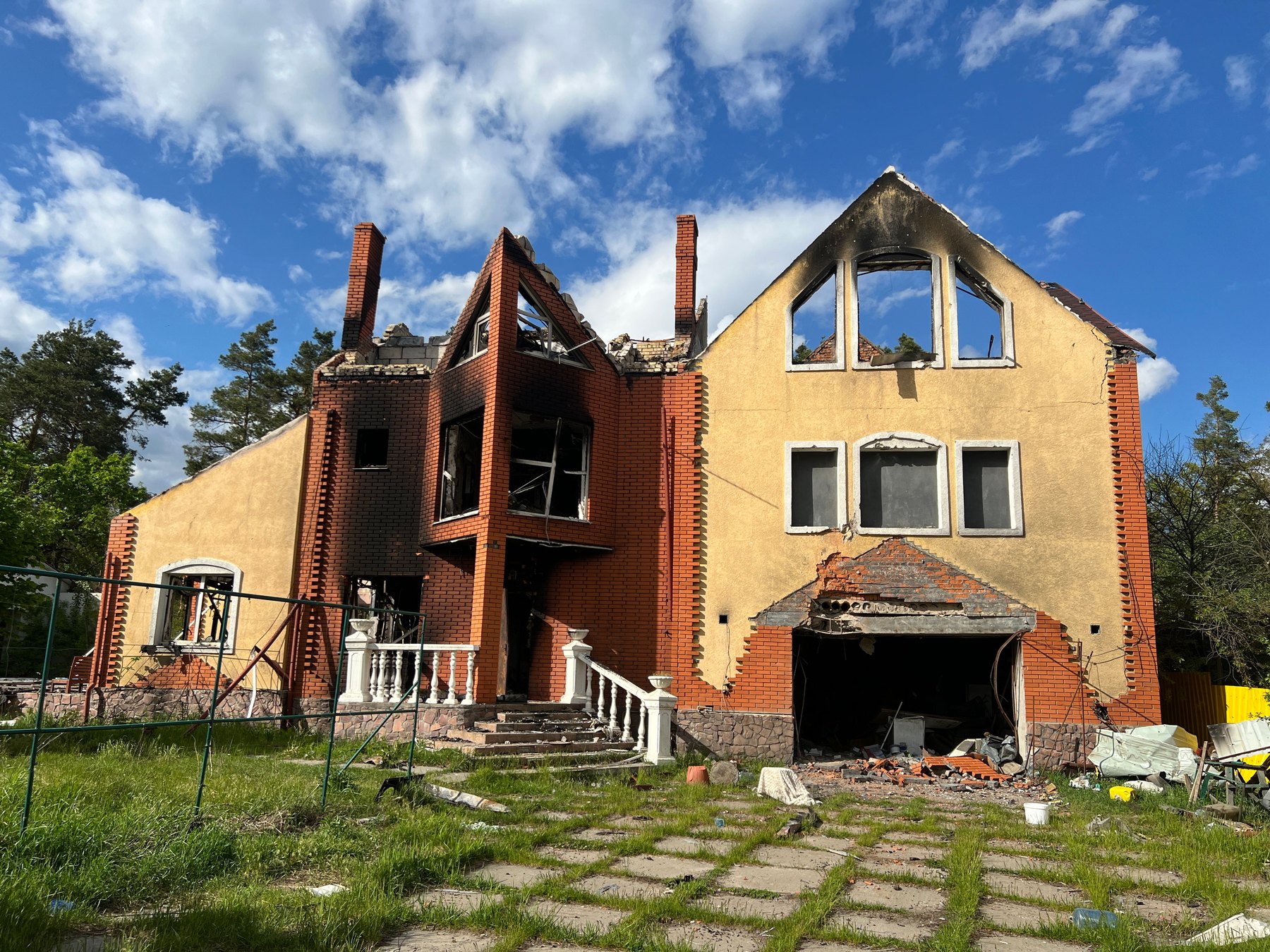 No home insurance coverage visual guide No home insurance coverage article image about insurance coverage and premium comparisons