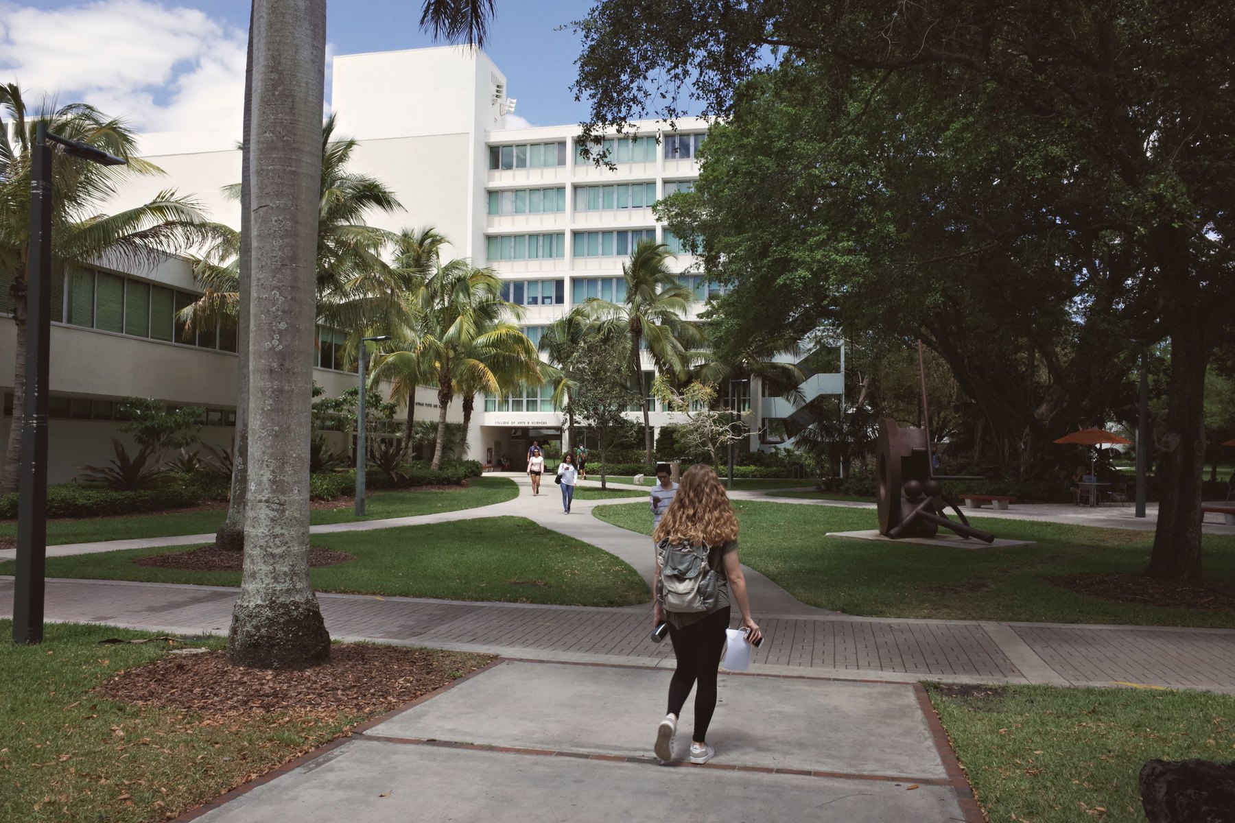 Santa Clara University visual guide Santa Clara University article image about everyday money decisions